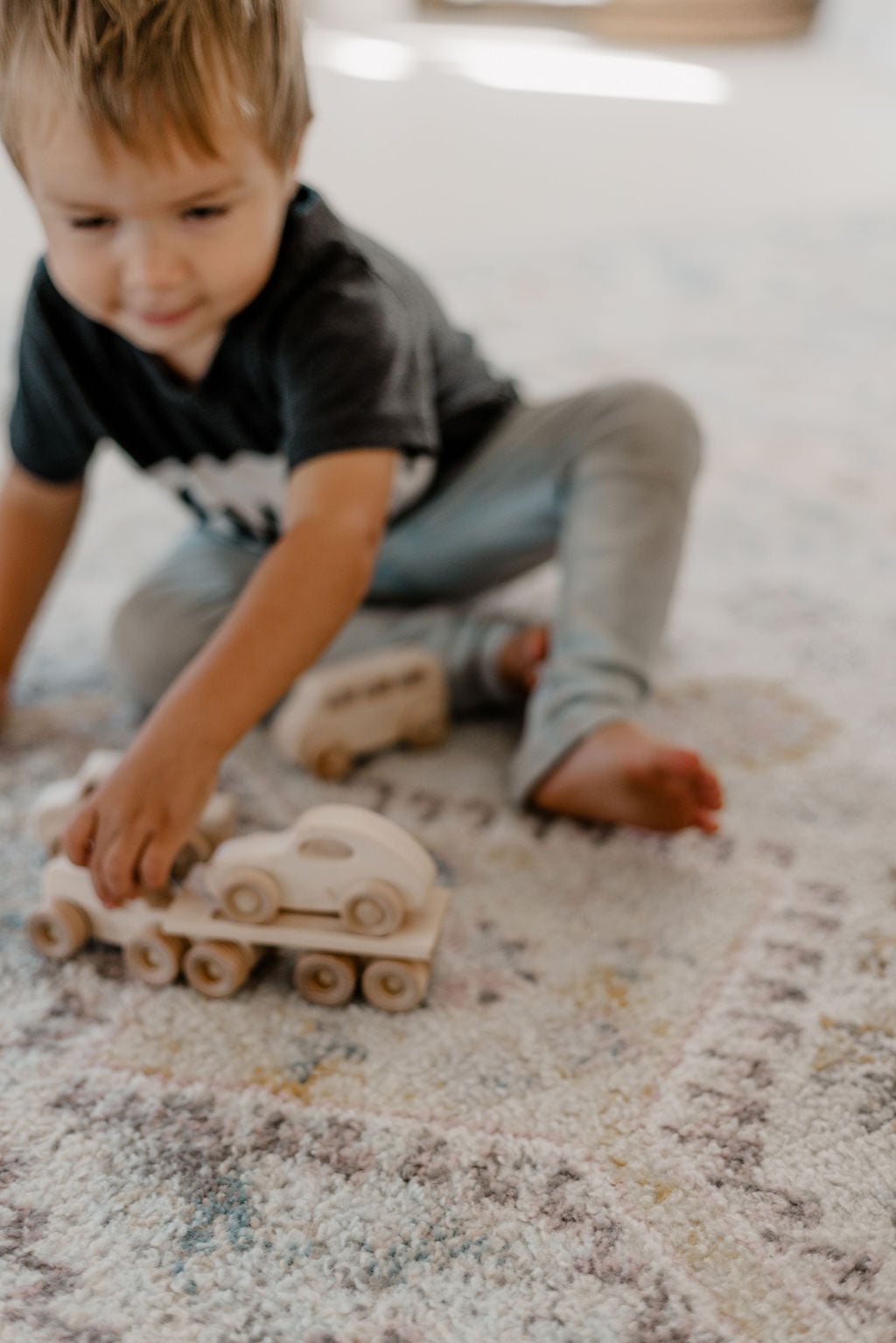 Wooden cars + Truck + ramp