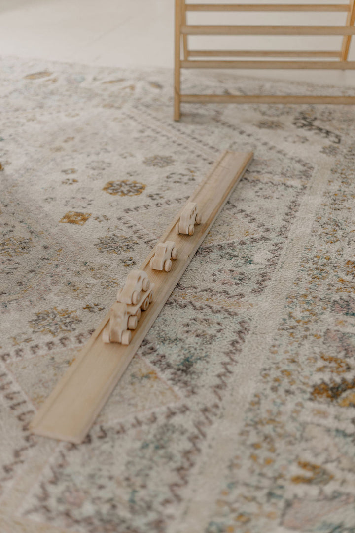 Wooden cars + Truck + ramp