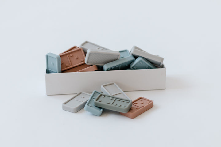 Silicone Dominos