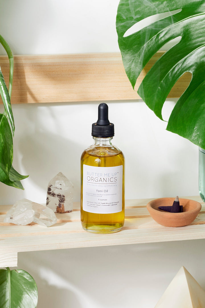 Organic Yoni Oil / Feminine Care / Women&