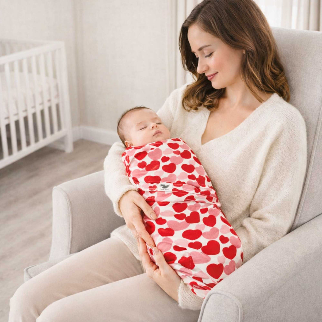 Snugababe Swaddle™ Sleep Pod - Red &amp; Pink Hearts