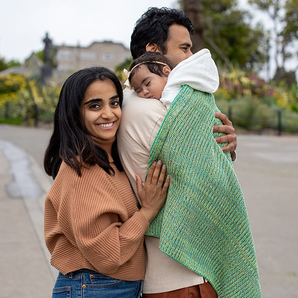 Bluewave Organic Cotton Baby Blanket and Bonnet Set