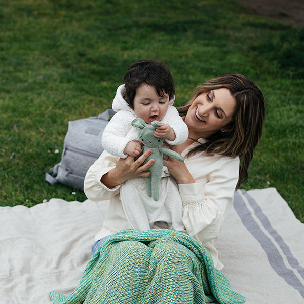 Bluewave Organic Cotton Baby Blanket and Bonnet Set